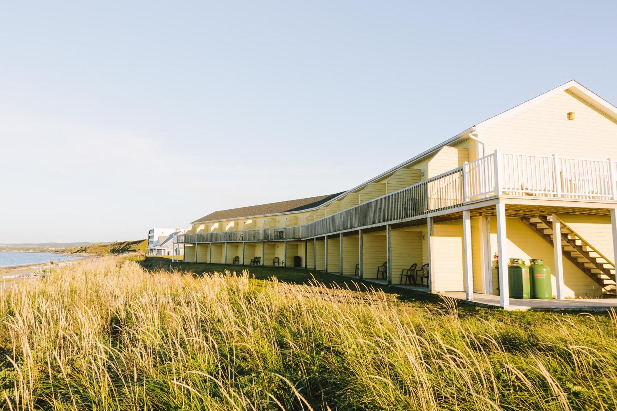 Pavillon Sur Mer Par Riotel Matane Exterior foto